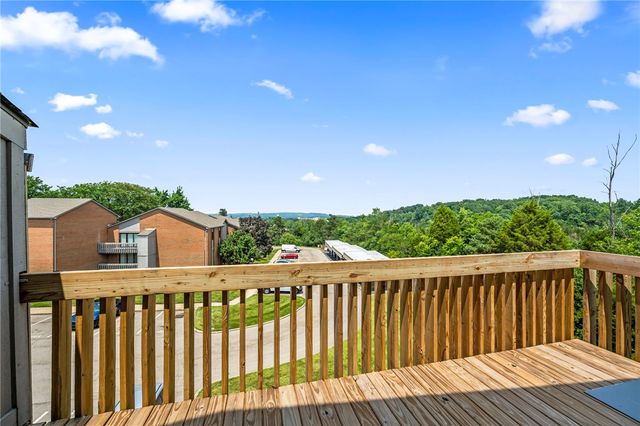 1116 Eagle Feather Circle, West Carrollton, OH 45449