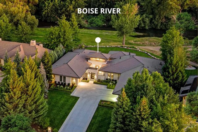 325 W Rivermont Lane, Eagle, ID 83616