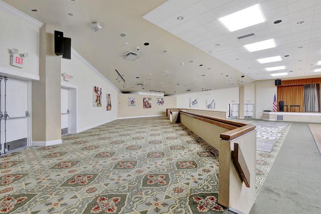 9660 Sunrise Lakes Boulevard 306, Sunrise, FL 33322