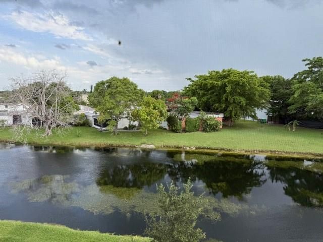 9660 Sunrise Lakes Boulevard 306, Sunrise, FL 33322