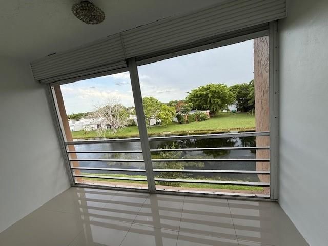 9660 Sunrise Lakes Boulevard 306, Sunrise, FL 33322