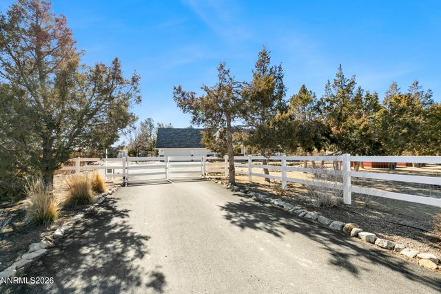 2670 Buckboard Court, Minden, NV 89423