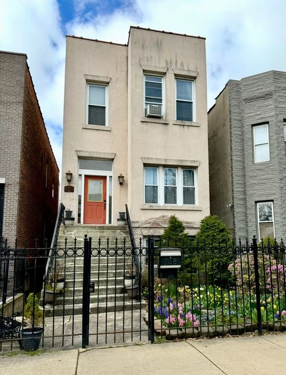 738 S Oakley Boulevard Garden, Chicago, IL 60612