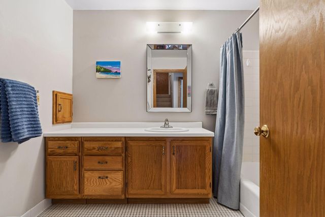 3240 Old Highway 8, Saint Anthony, MN 55418