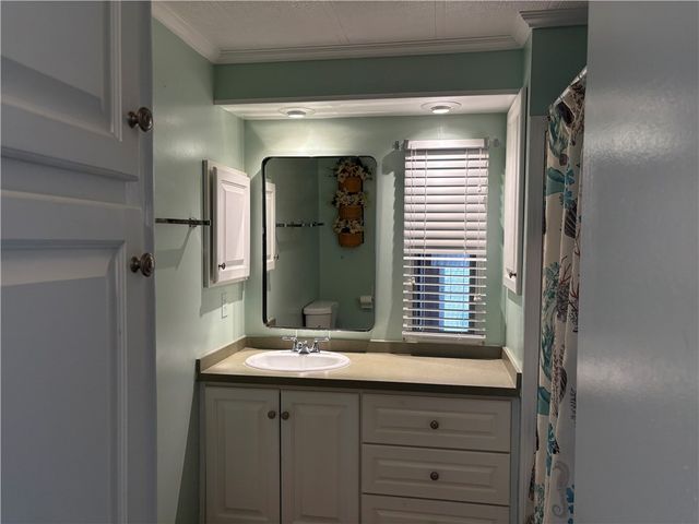 926 Barefoot Boulevard, Barefoot Bay, FL 32976