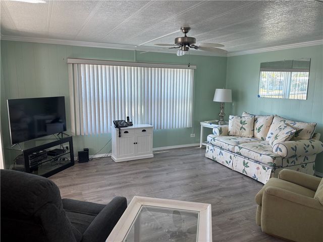 926 Barefoot Boulevard, Barefoot Bay, FL 32976