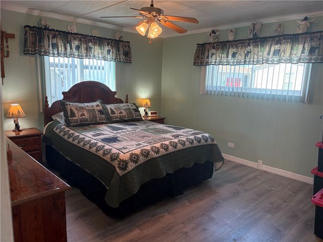 926 Barefoot Boulevard, Barefoot Bay, FL 32976