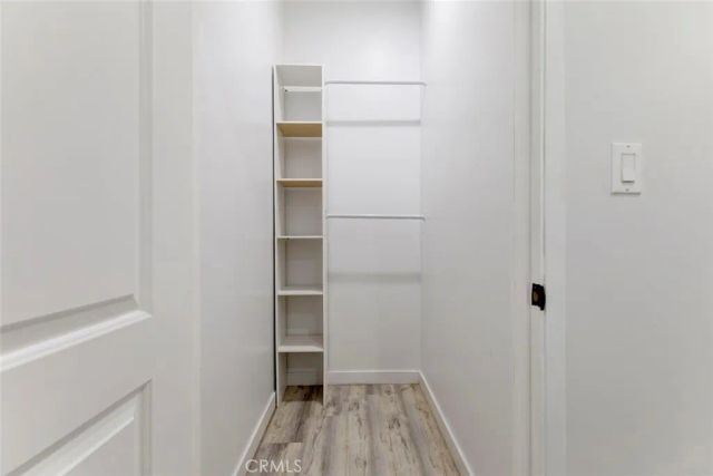 8209 Bellingham Ave, North Hollywood, CA 91605