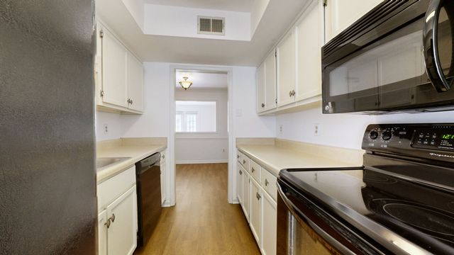 426 Westfield Dr, Nashville, TN 37221