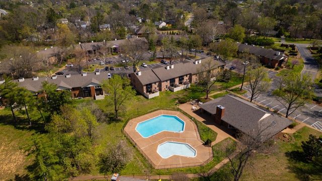 426 Westfield Dr, Nashville, TN 37221