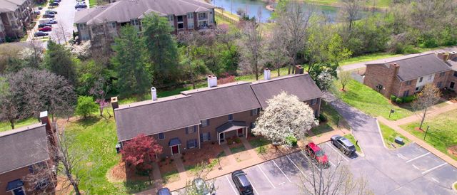 426 Westfield Dr, Nashville, TN 37221