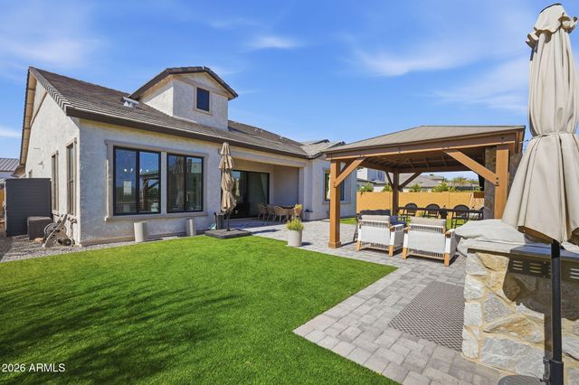 5841 E SANFORD Street, Mesa, AZ 85215