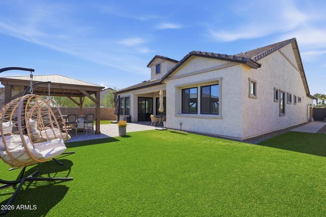 5841 E SANFORD Street, Mesa, AZ 85215