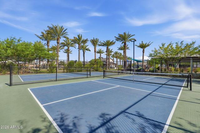 5841 E SANFORD Street, Mesa, AZ 85215