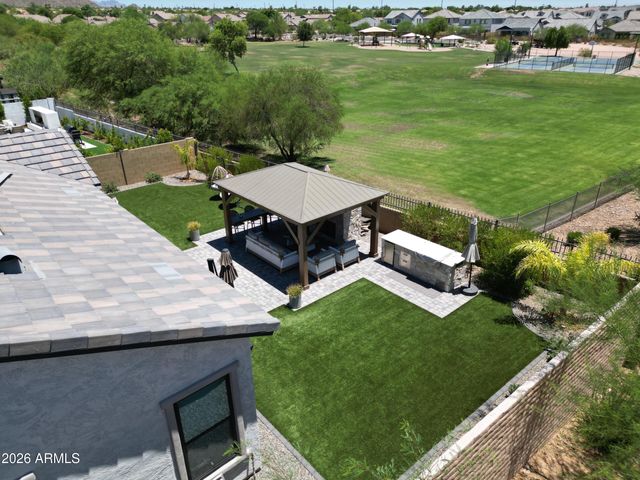 5841 E SANFORD Street, Mesa, AZ 85215