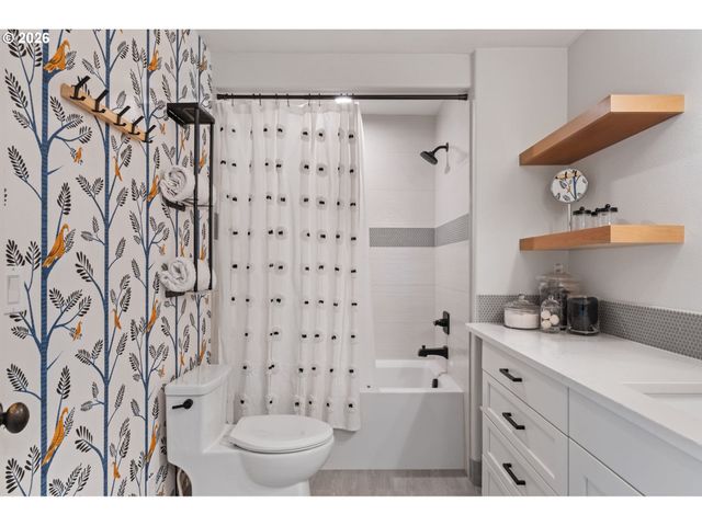 5113 Nw 145TH St, Vancouver, WA 98685