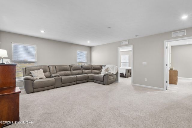 133 Harvest Pt Way, Mt Washington, KY 40047