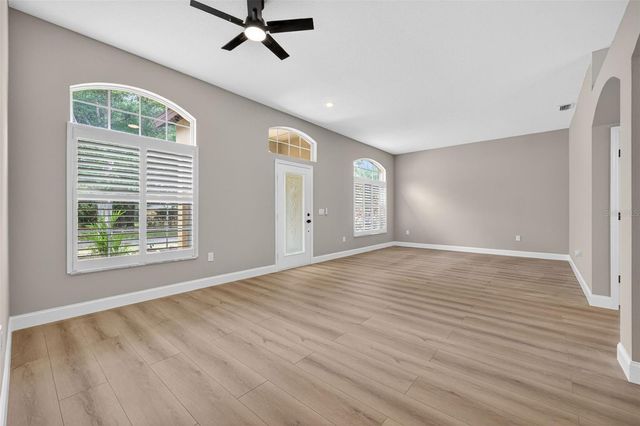 14818 HERONGLEN DRIVE, Lithia, FL 33547