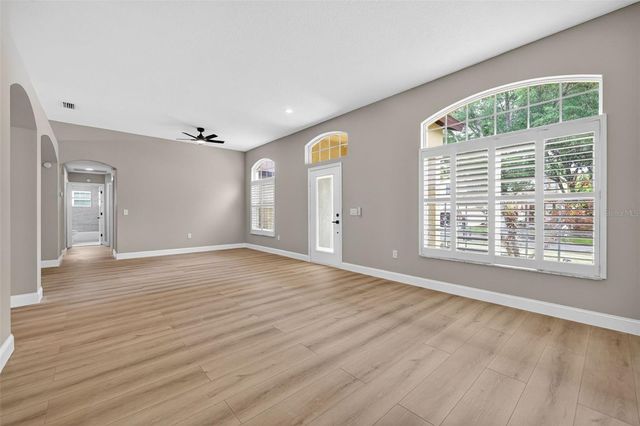 14818 HERONGLEN DRIVE, Lithia, FL 33547