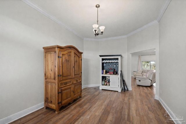 6019 Chester Dr, Pensacola, FL 32526