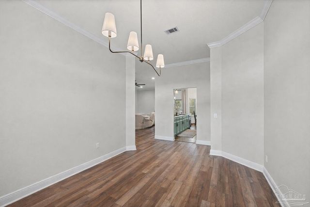 6019 Chester Dr, Pensacola, FL 32526