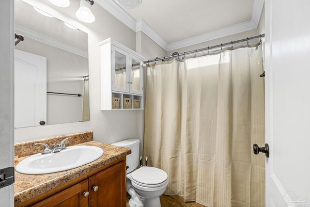 6019 Chester Dr, Pensacola, FL 32526