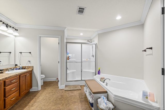 6019 Chester Dr, Pensacola, FL 32526