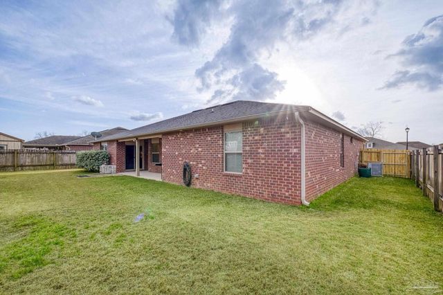 6019 Chester Dr, Pensacola, FL 32526