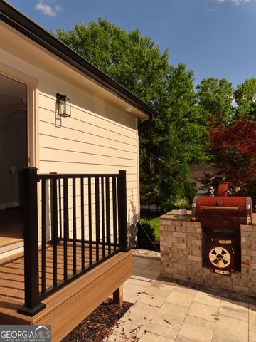 5006 Suwanee Dam Road, Suwanee, GA 30024