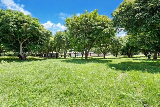 8000 SW 184th St, Cutler Bay, FL 33157