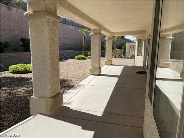 1604 Wellington Springs Avenue, Henderson, NV 89052