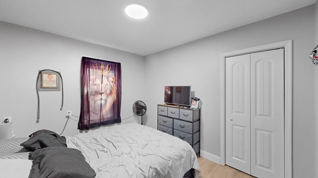 10 Huntington Avenue, Blackstone, MA 01504