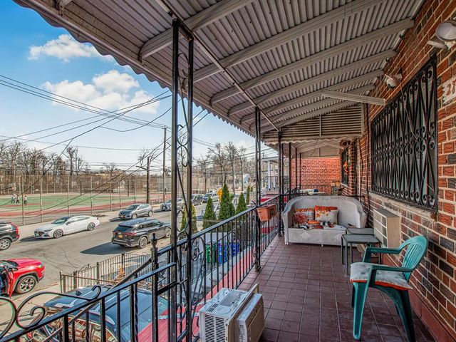 2737 Throop Avenue, Bronx, NY 10469