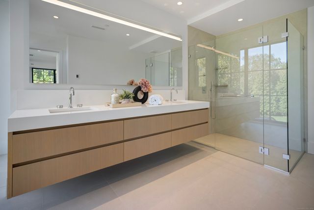 41 Richmondville Avenue Duplex 2, Westport, CT 06880