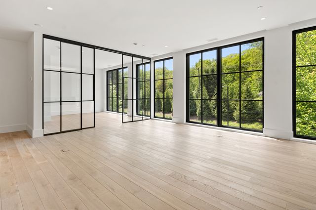 41 Richmondville Avenue Duplex 2, Westport, CT 06880