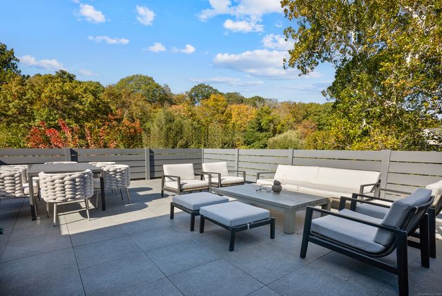 41 Richmondville Avenue Duplex 2, Westport, CT 06880