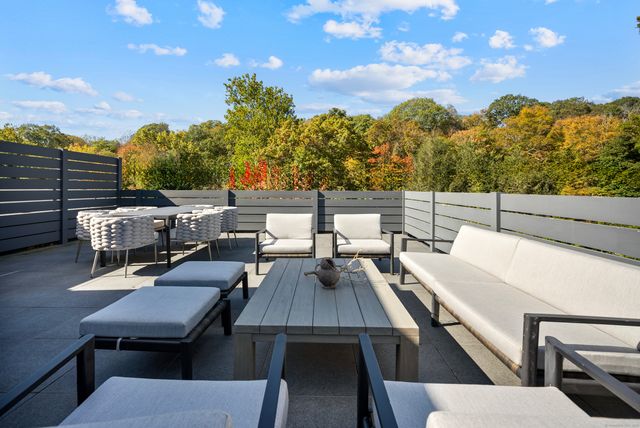 41 Richmondville Avenue Duplex 2, Westport, CT 06880