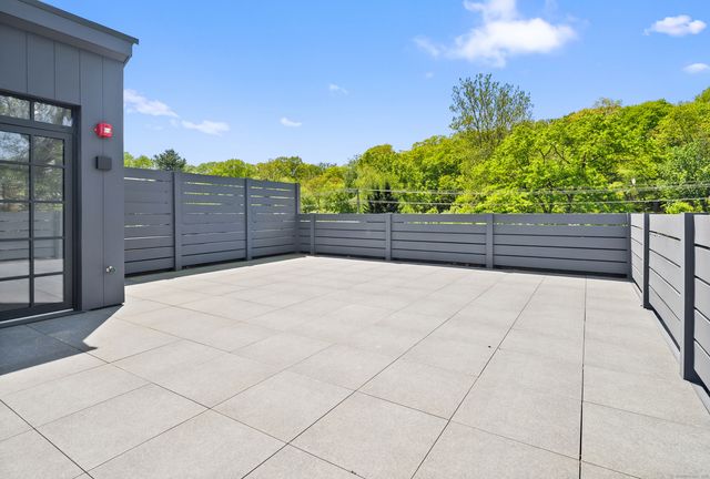 41 Richmondville Avenue Duplex 2, Westport, CT 06880