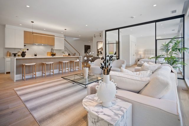 41 Richmondville Avenue Duplex 2, Westport, CT 06880