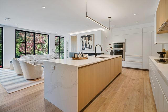 41 Richmondville Avenue Duplex 2, Westport, CT 06880