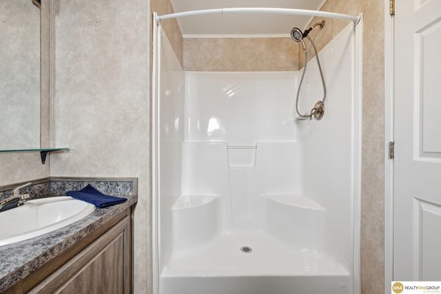 12465 Ann Drive, Blair, NE 68008