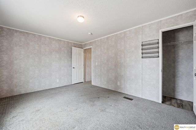 12465 Ann Drive, Blair, NE 68008