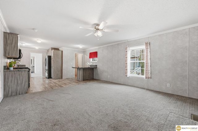 12465 Ann Drive, Blair, NE 68008