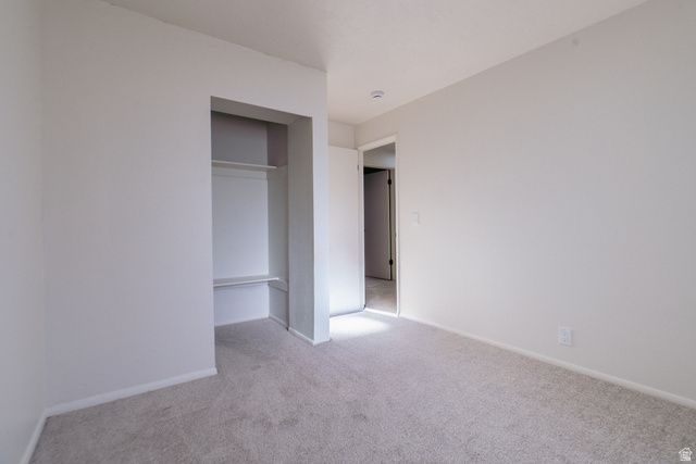 5363 S RIDGECREST DR, Taylorsville, UT 84129