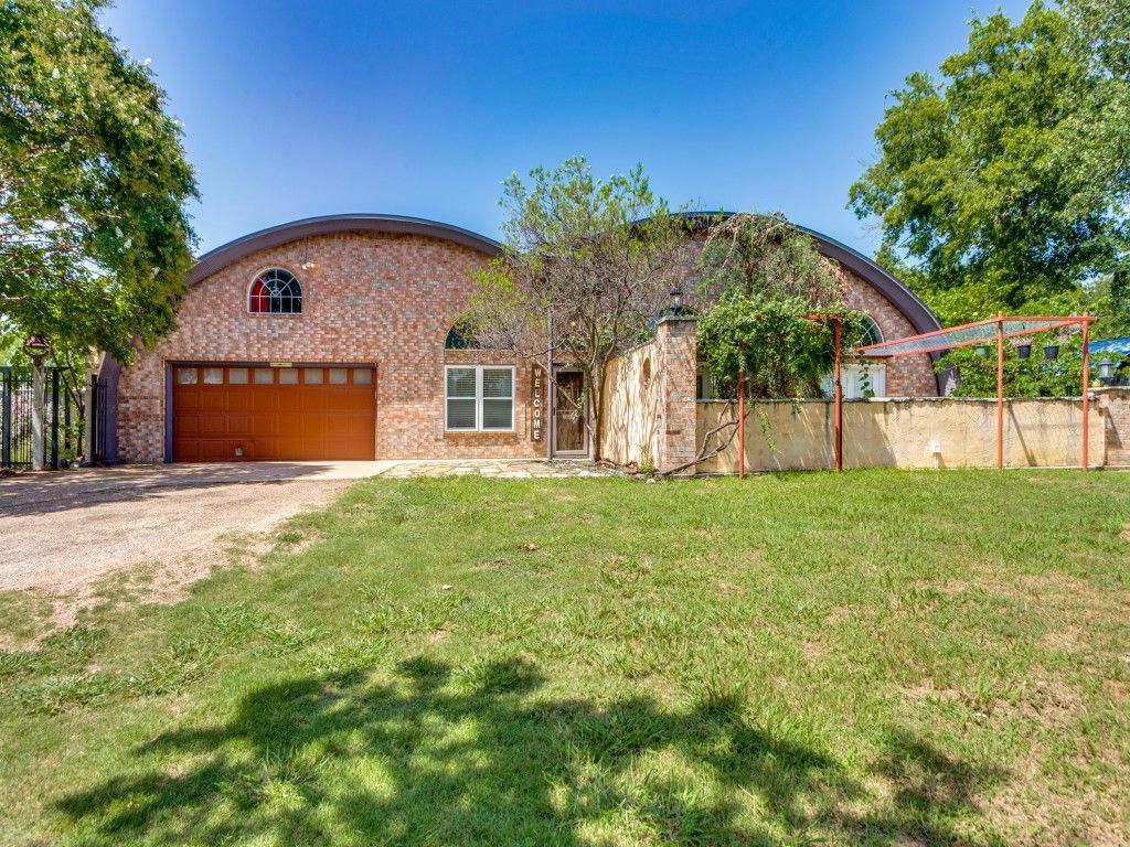705 24th Street, Joshua, TX 76058