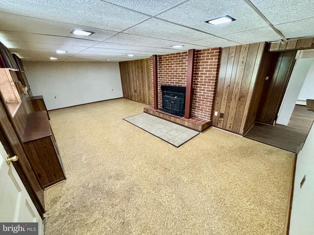 9682 CHARLES ST, La Plata, MD 20646