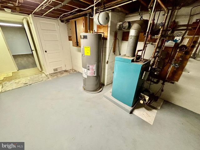 9682 CHARLES ST, La Plata, MD 20646