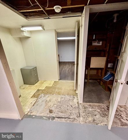 9682 CHARLES ST, La Plata, MD 20646