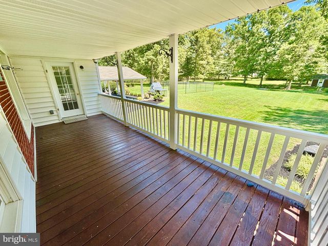 9682 CHARLES ST, La Plata, MD 20646
