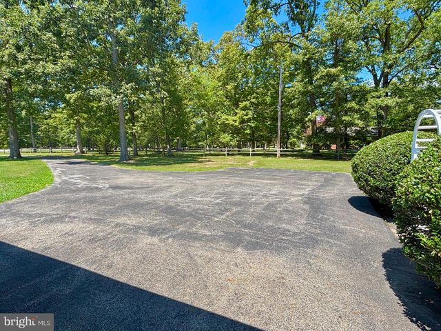 9682 CHARLES ST, La Plata, MD 20646